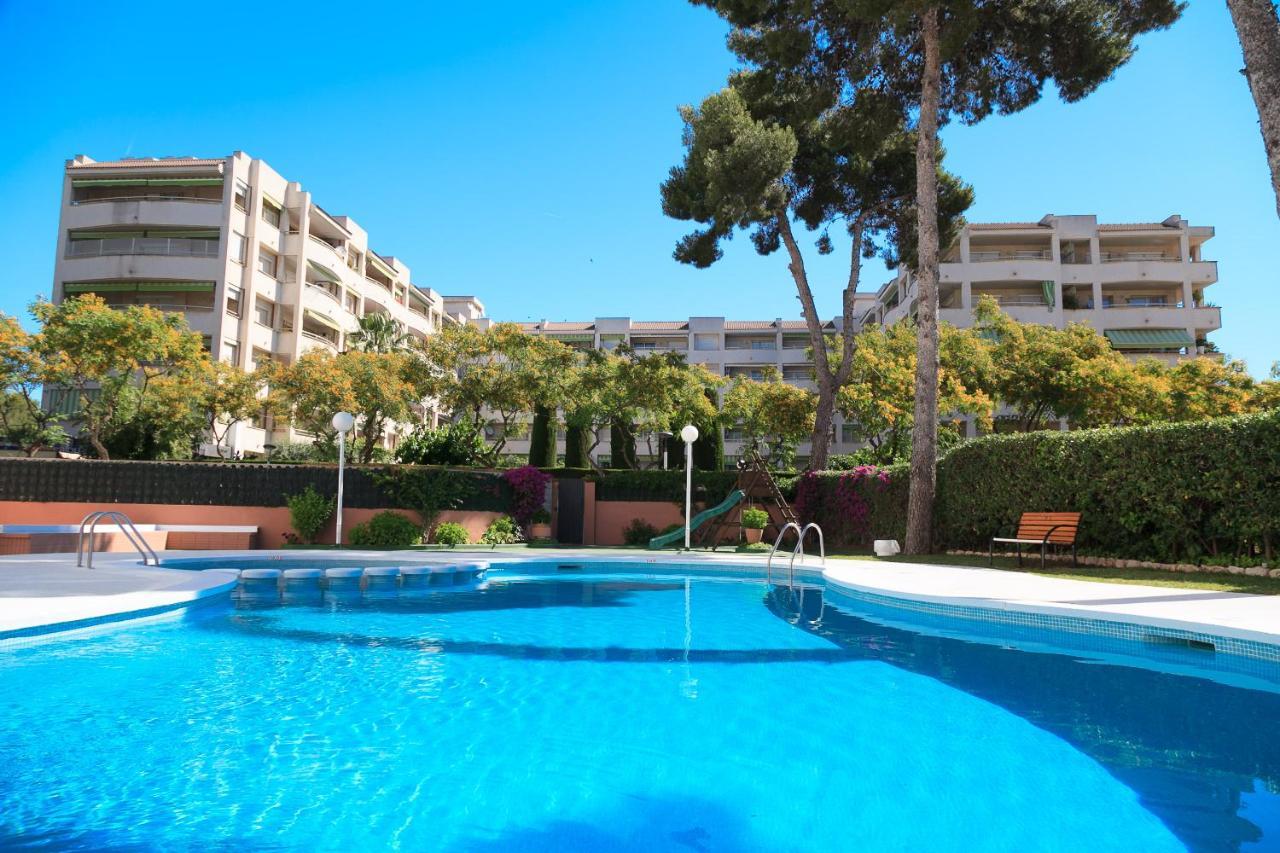 Uhc Buigas Luz Apartments Salou Exteriér fotografie